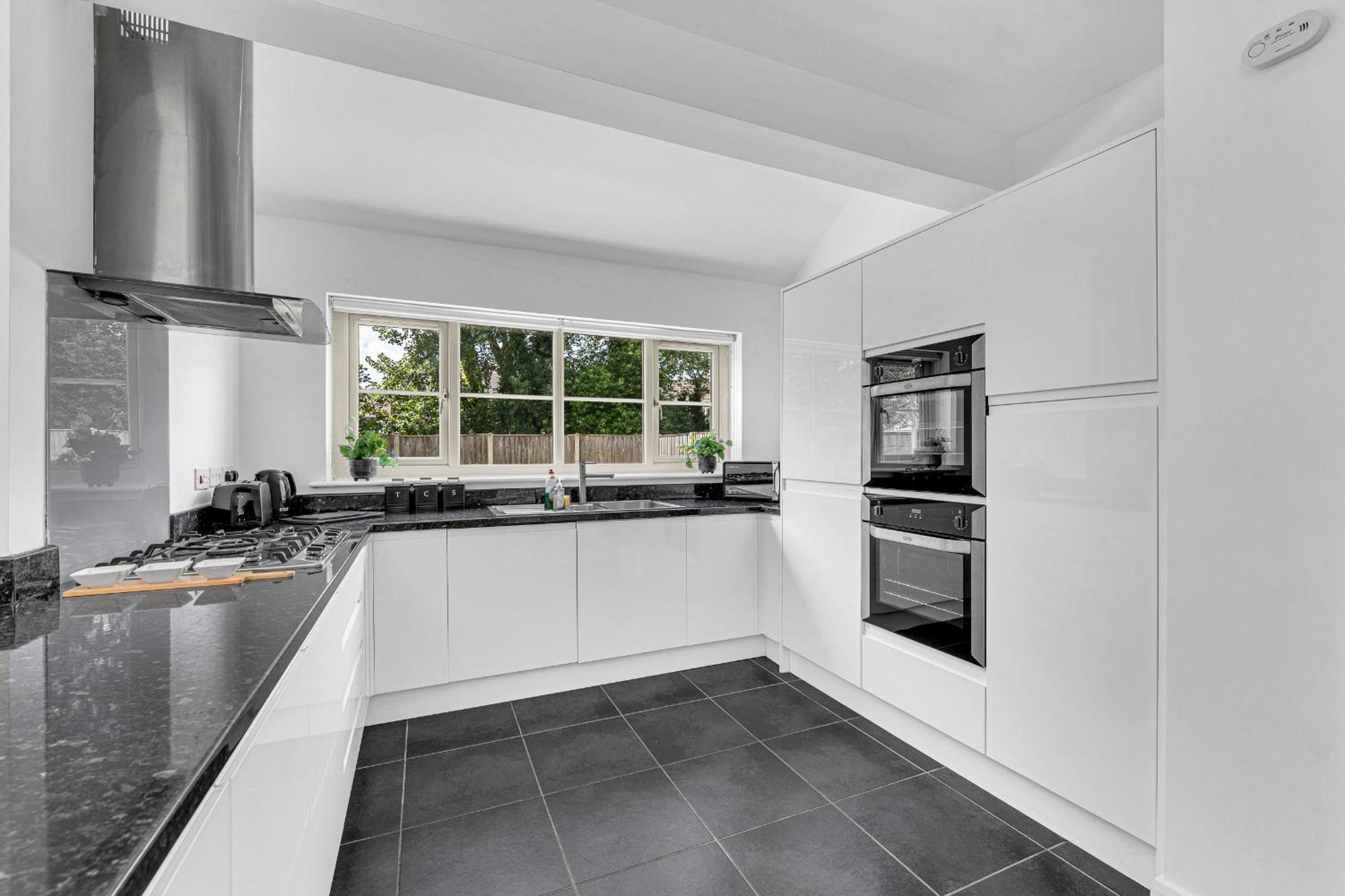 Brook Meadow House, 4 Bed House, Manchester Astley  Exteriör bild