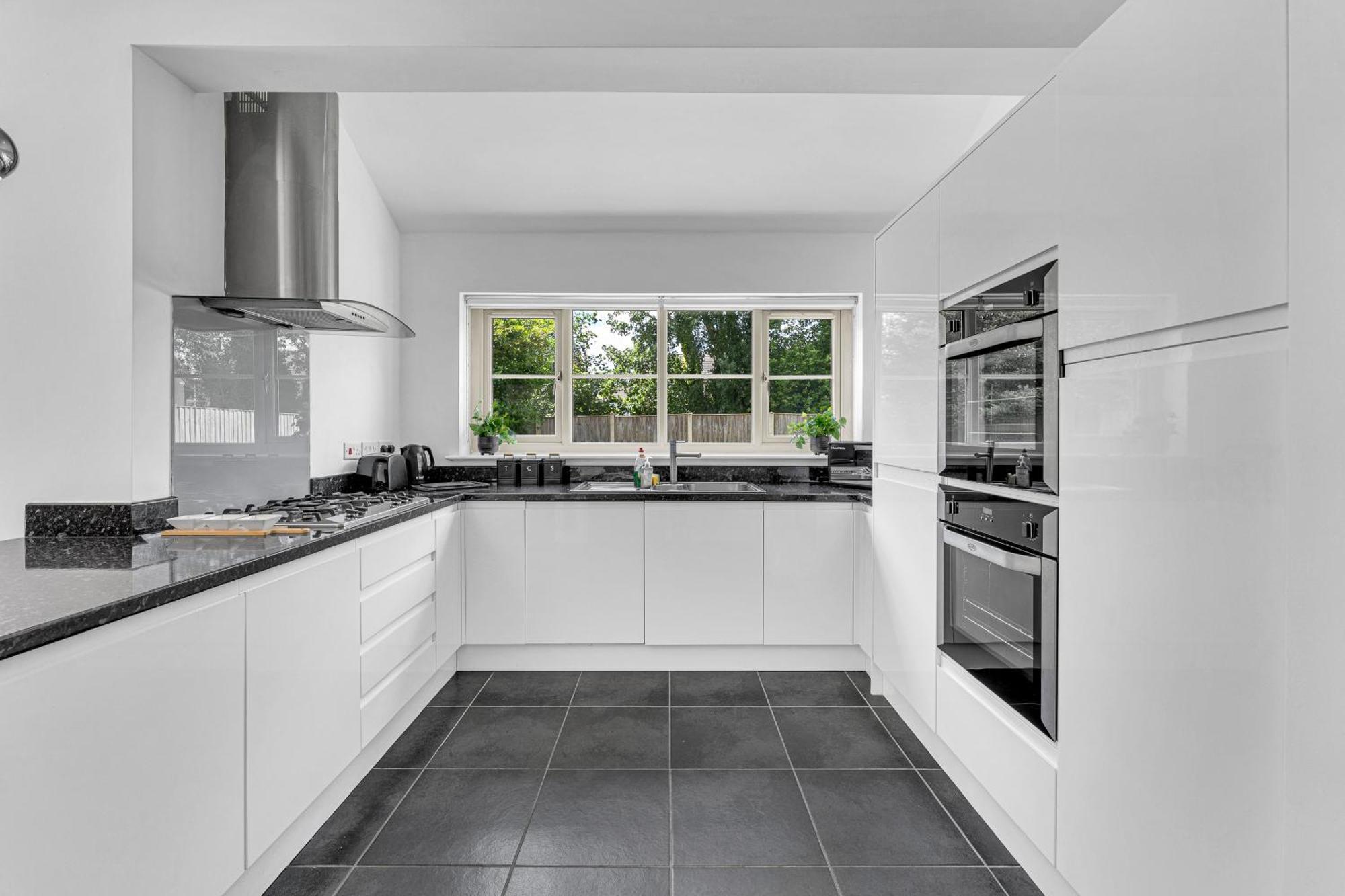 Brook Meadow House, 4 Bed House, Manchester Astley  Exteriör bild