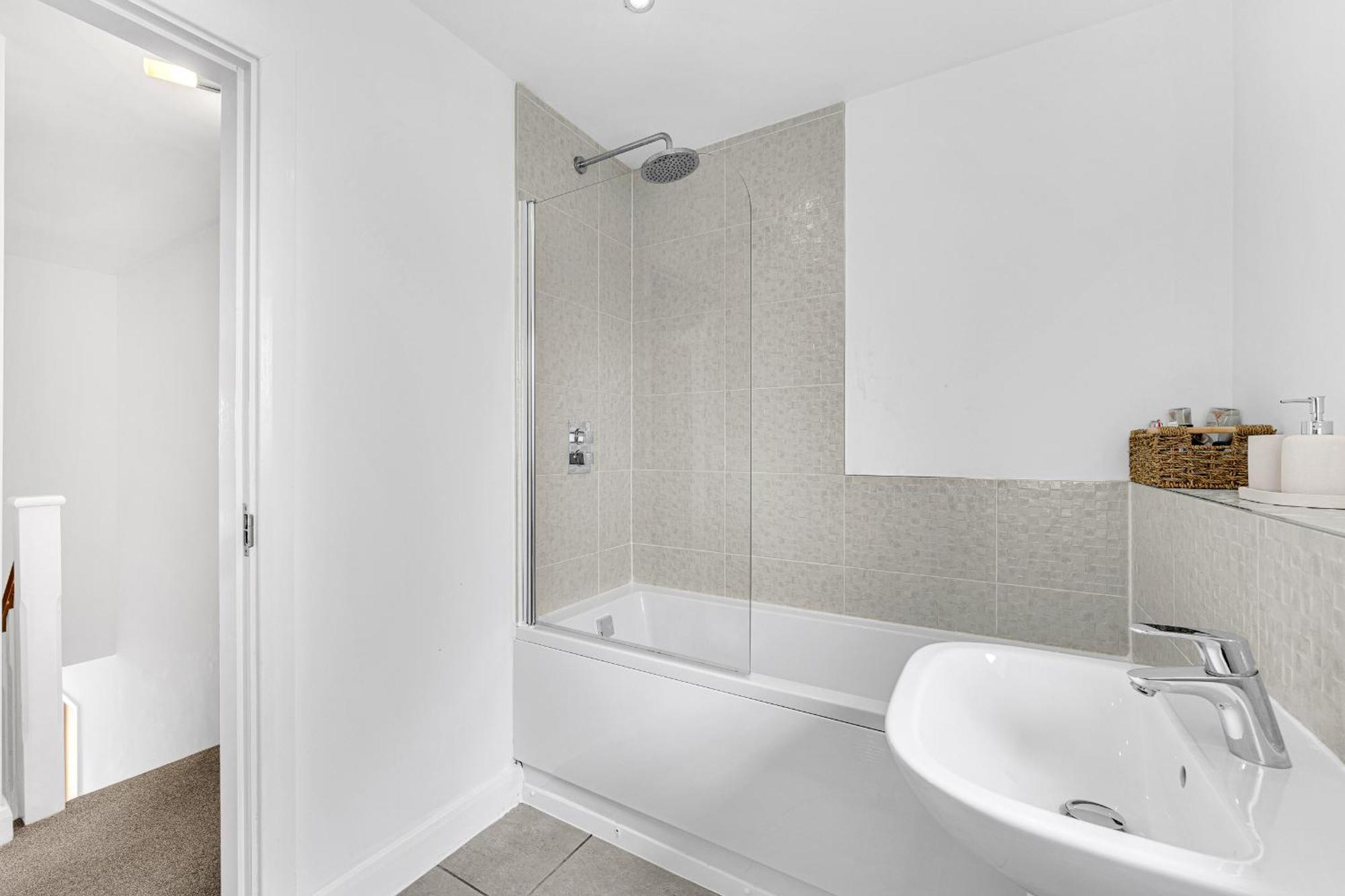Brook Meadow House, 4 Bed House, Manchester Astley  Exteriör bild