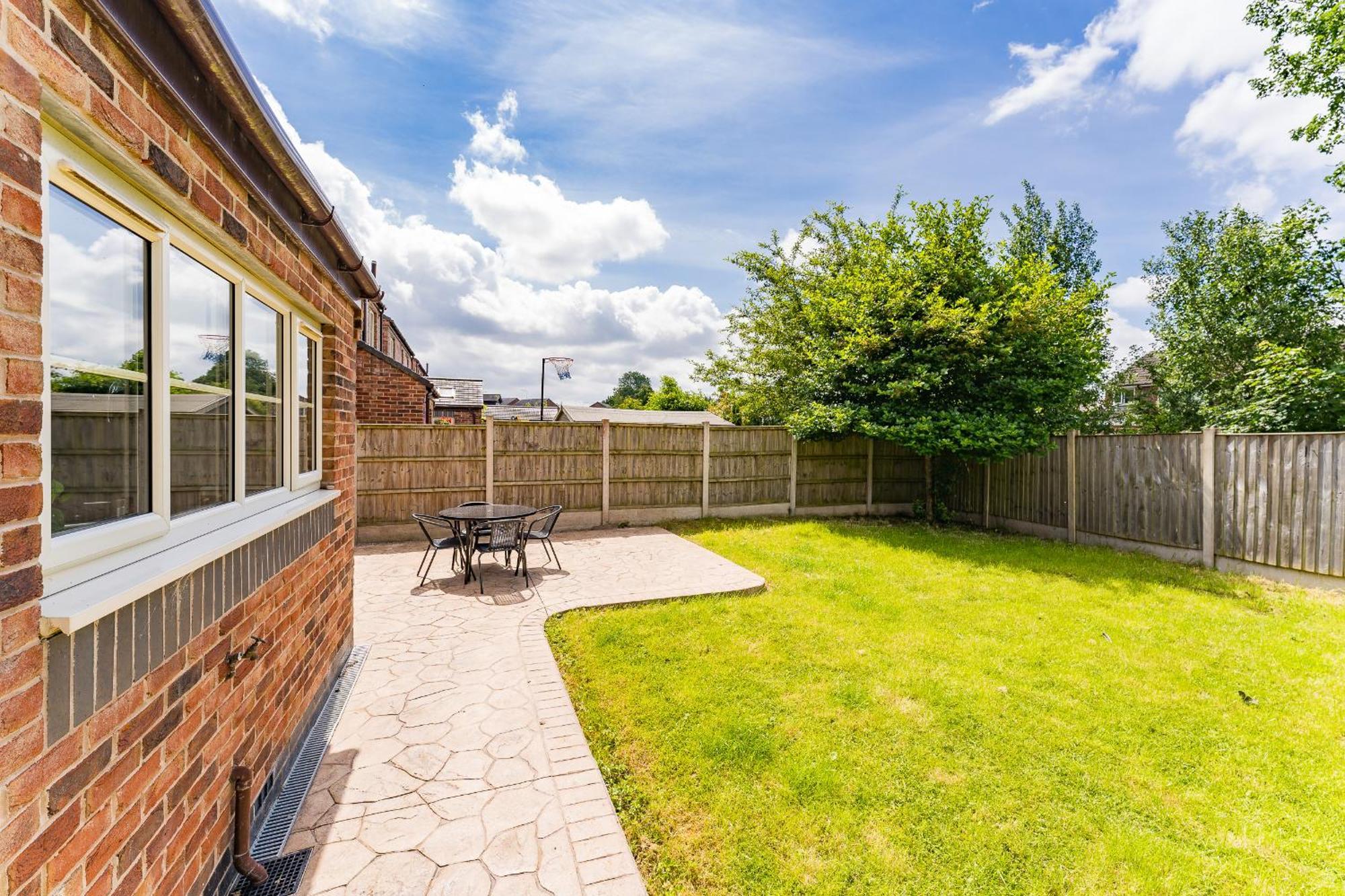 Brook Meadow House, 4 Bed House, Manchester Astley  Exteriör bild