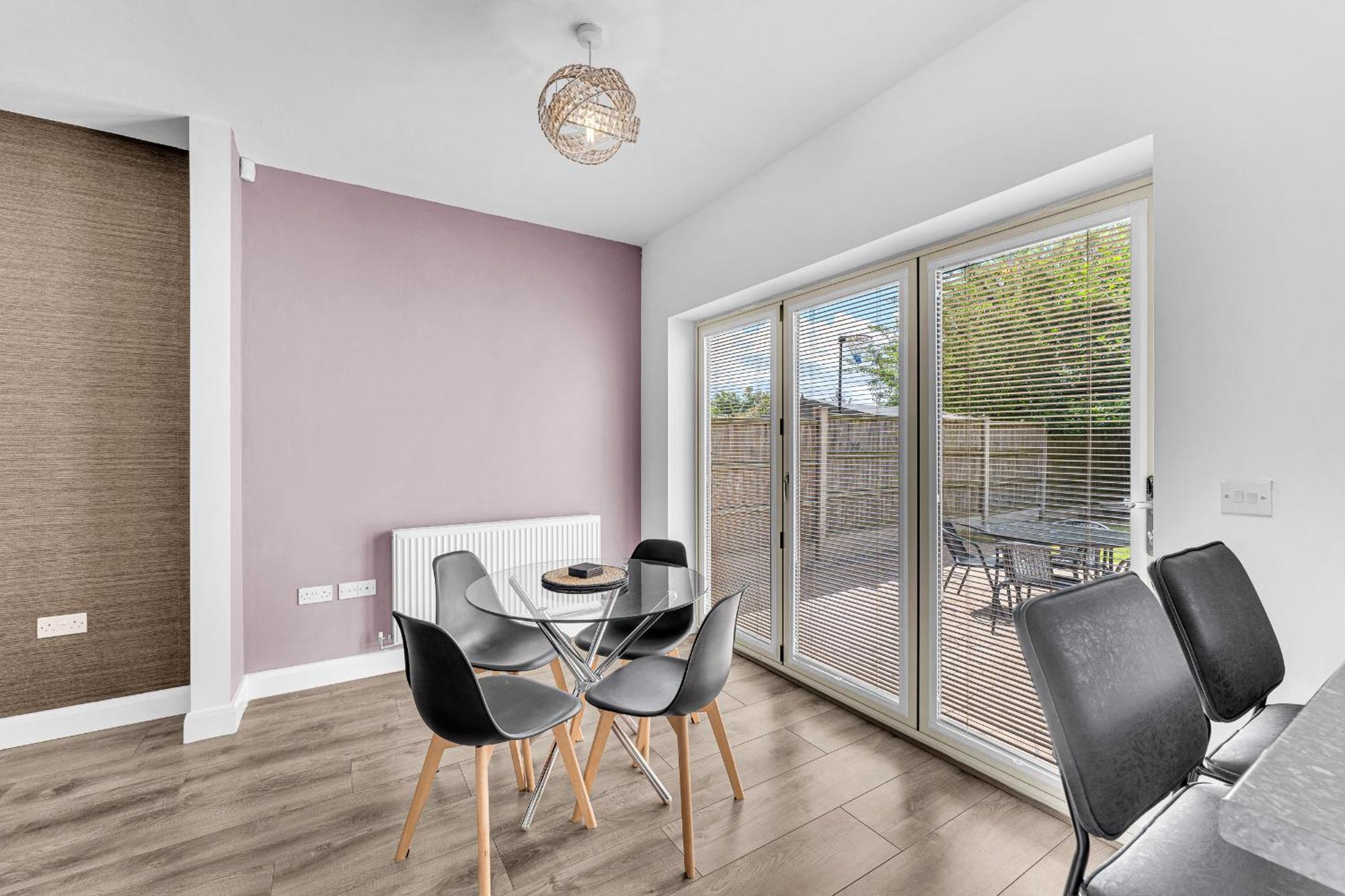 Brook Meadow House, 4 Bed House, Manchester Astley  Exteriör bild