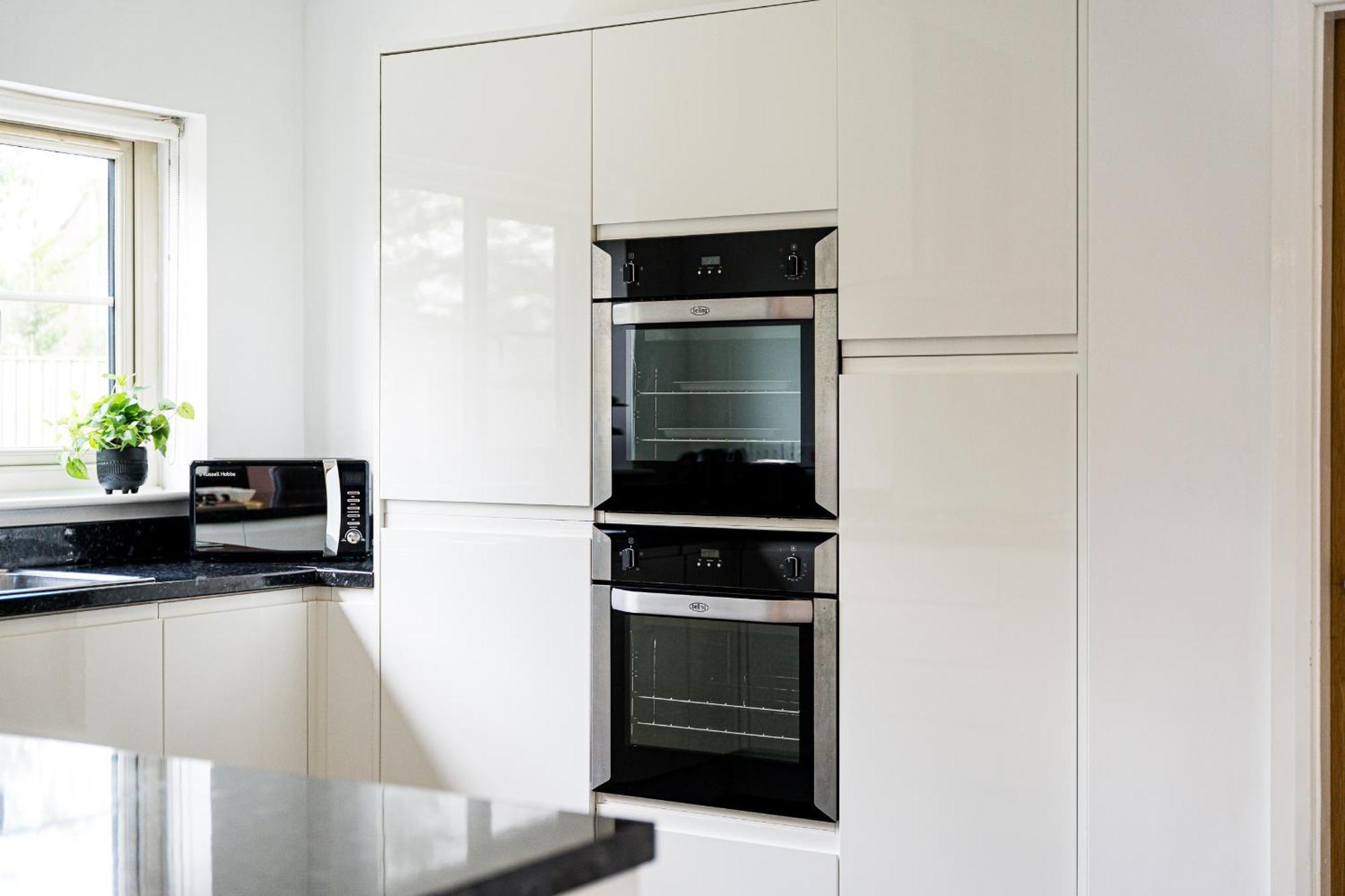 Brook Meadow House, 4 Bed House, Manchester Astley  Exteriör bild